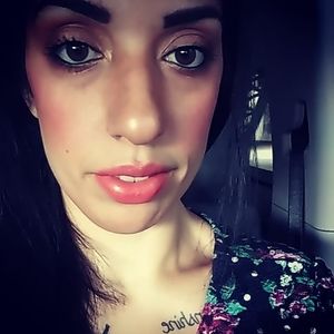 Meet your Posher, Dana